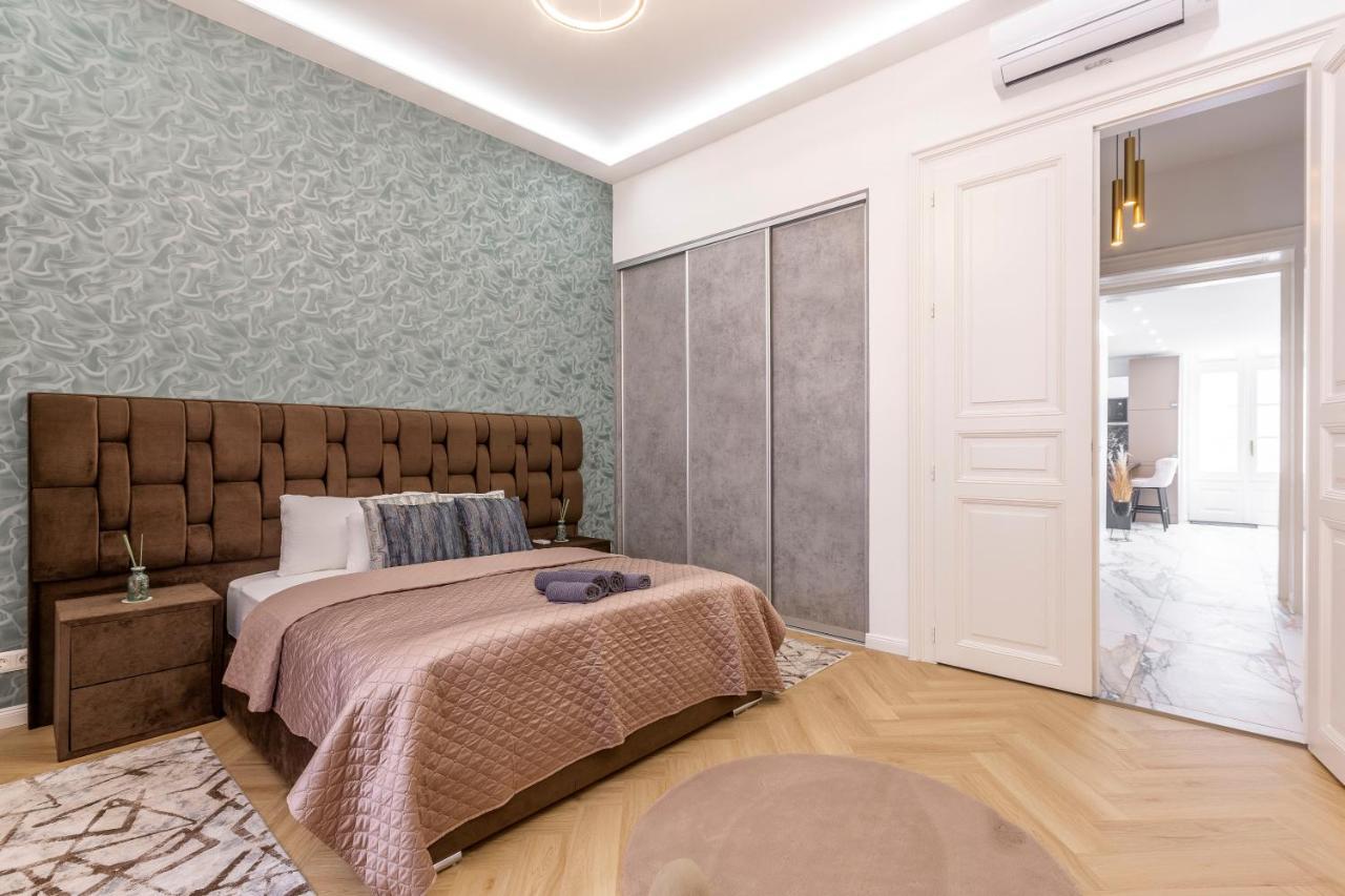 Luxurious Bajcsy Residence Next To The Basilica Budapest Exterior foto